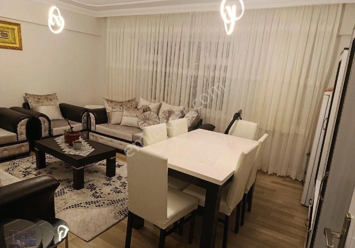 Şehitlik Mahallesinde Süper Konumda Satılık Daire - Görsel 18