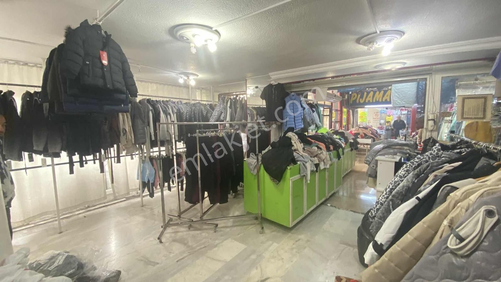 Yatırım Fırsatı Demirci İş Merkezinde 3 Katlı Satılık Dükkan - Görsel 24