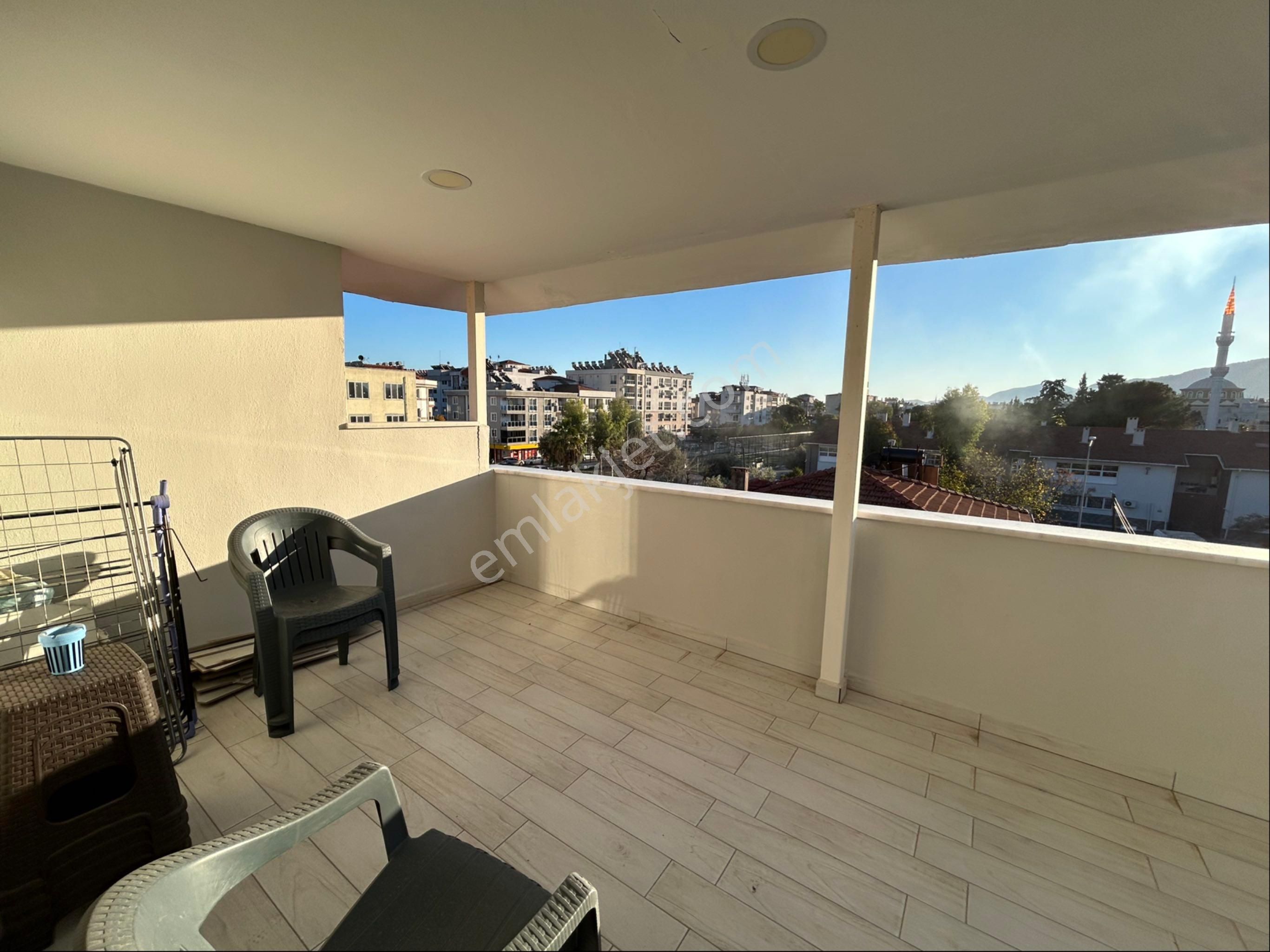 Gizemli Emlaktan Eşyalı Kiralık 2+1 Merkezde Daire - Görsel 18