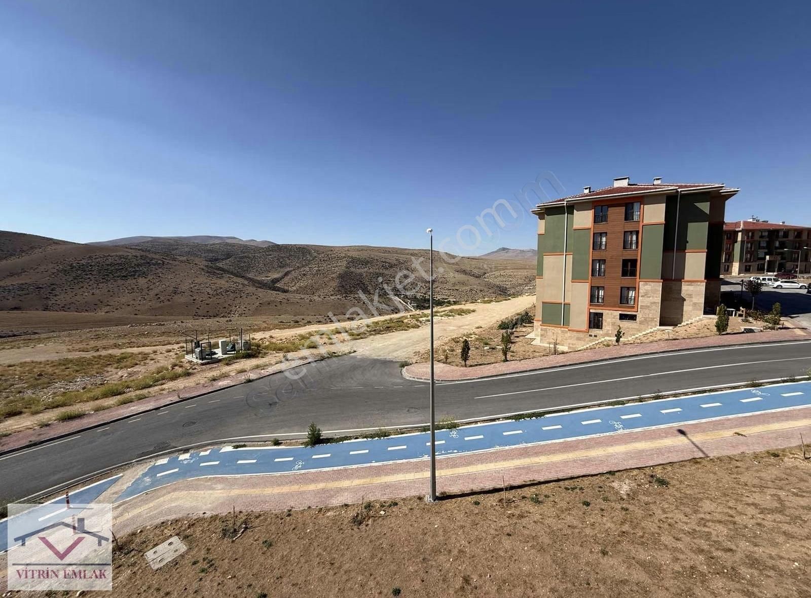 Vitrin Emlak'tan Ardıçlı Toki R Tipi En Geniş 2+1 Kiralık Daire - Görsel 3