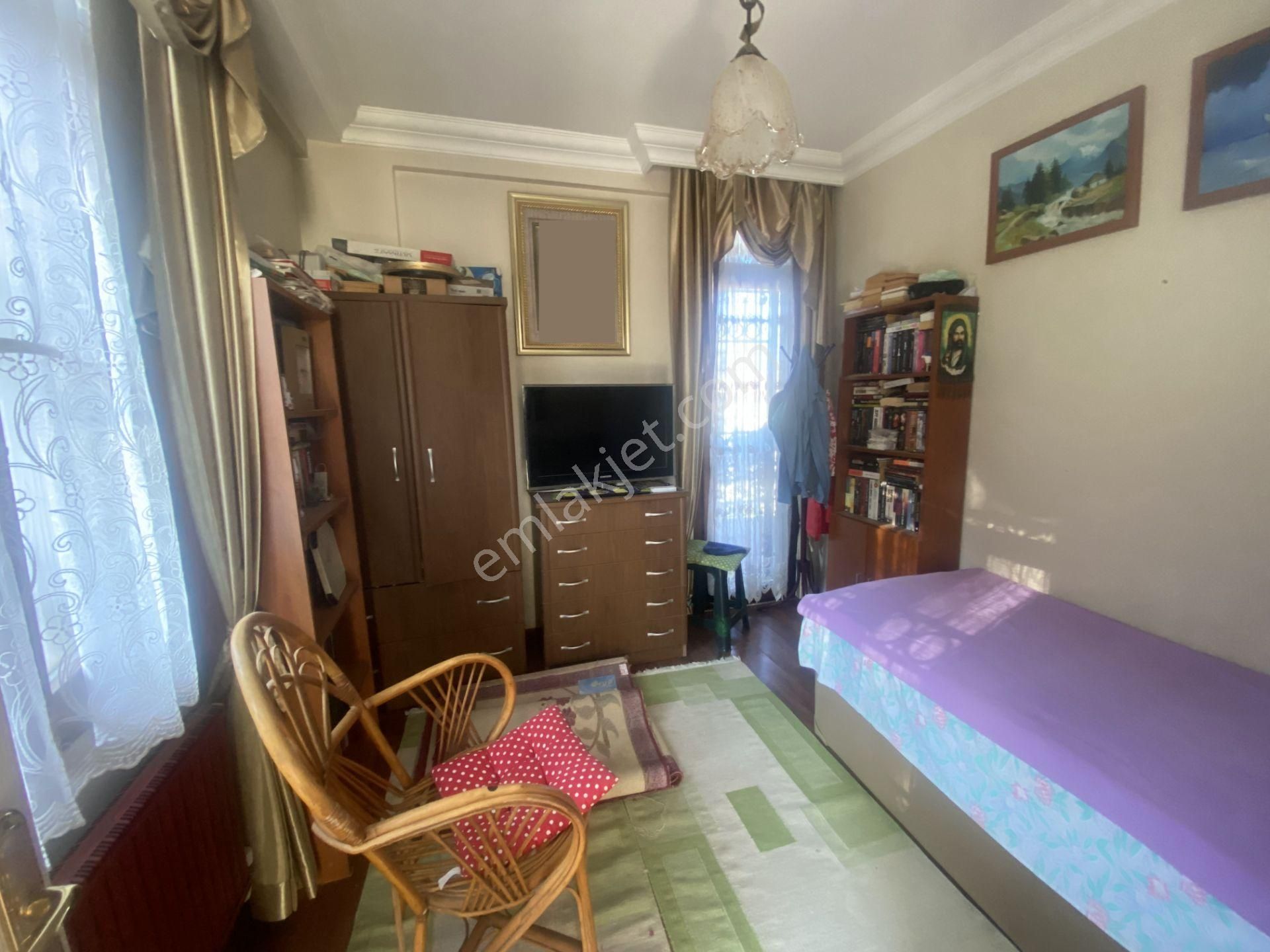 Ayvalık Camlık Da Satılık Mustakil Ev.deniz Manzaralı. - Görsel 10