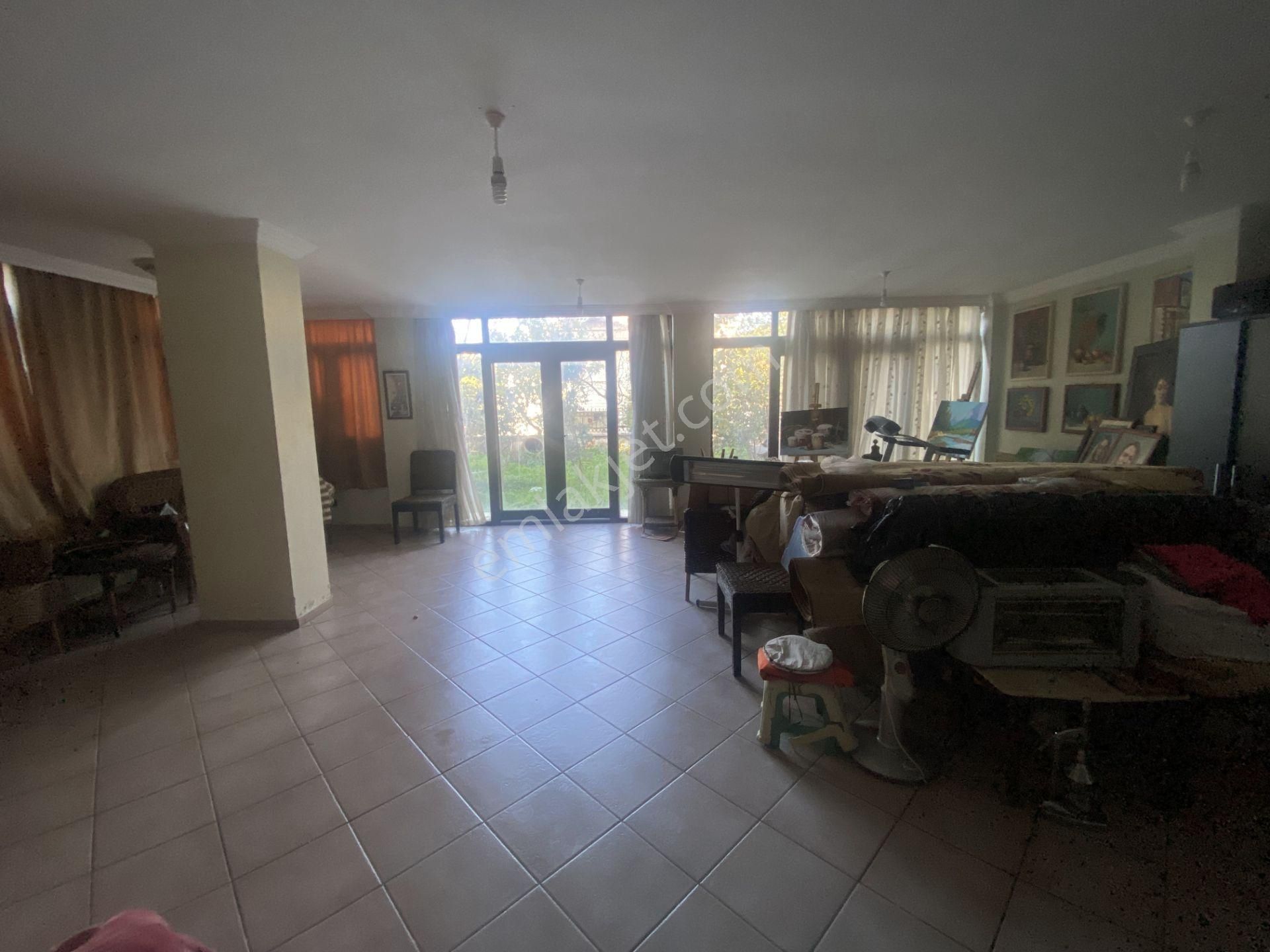 Ayvalık Camlık Da Satılık Mustakil Ev.deniz Manzaralı. - Görsel 6