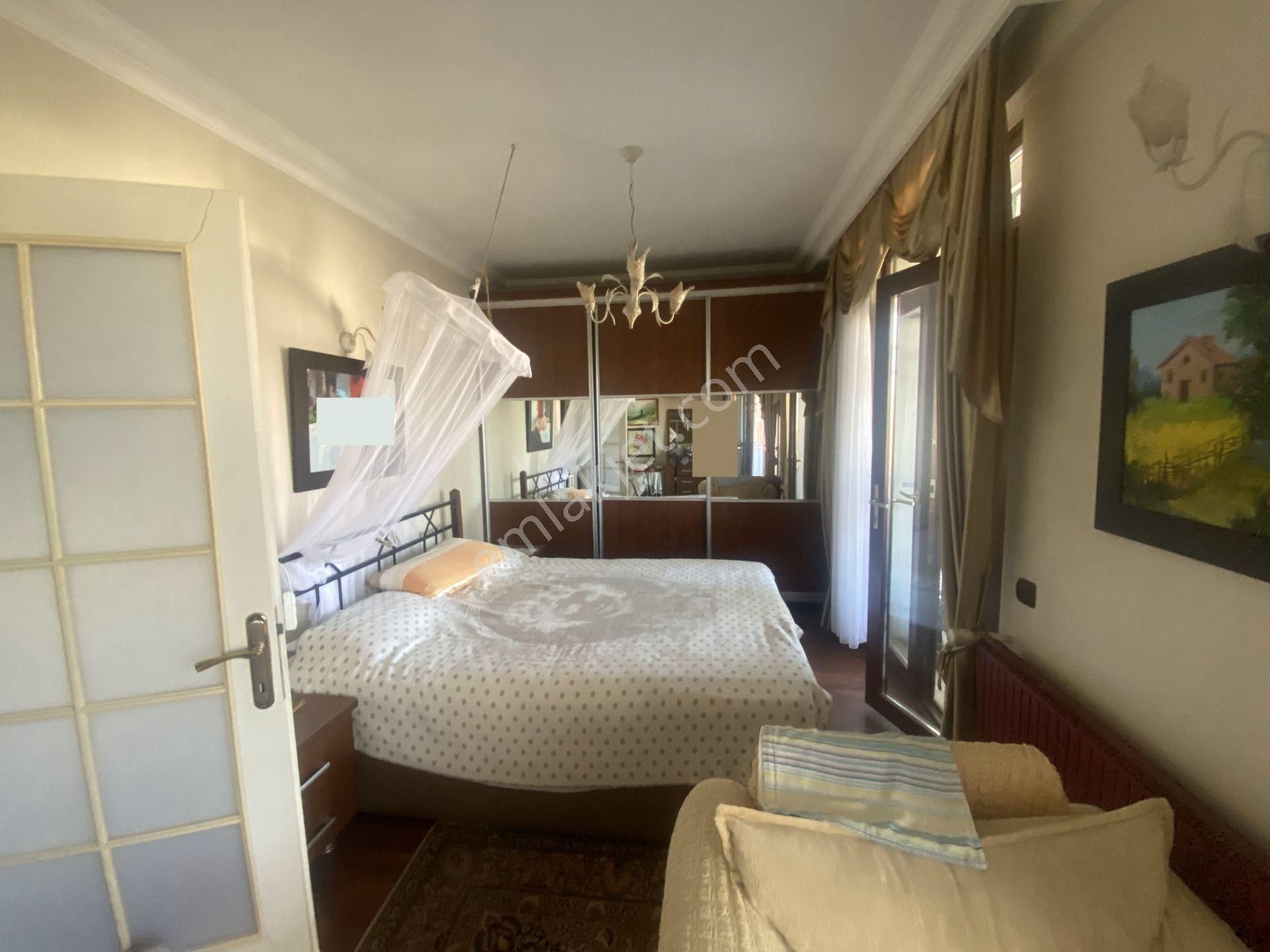 Ayvalık Camlık Da Satılık Mustakil Ev.deniz Manzaralı. - Görsel 8