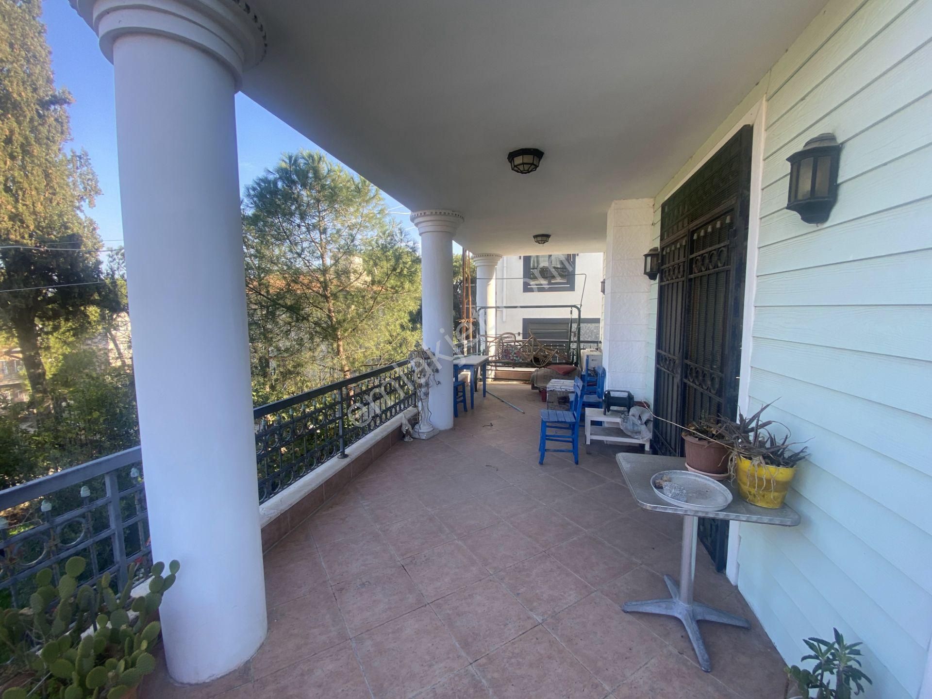 Ayvalık Camlık Da Satılık Mustakil Ev.deniz Manzaralı. - Görsel 13