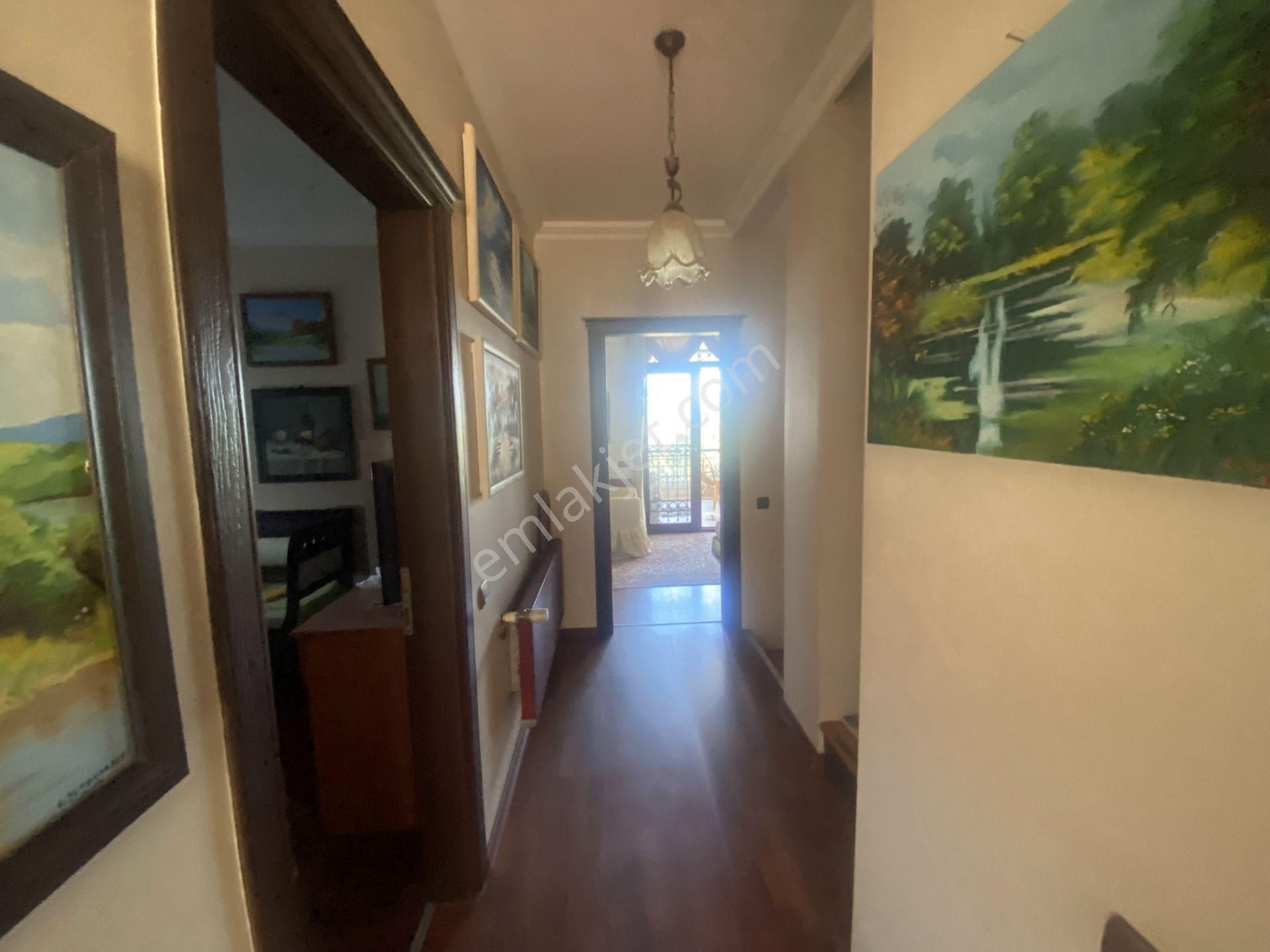 Ayvalık Camlık Da Satılık Mustakil Ev.deniz Manzaralı. - Görsel 11