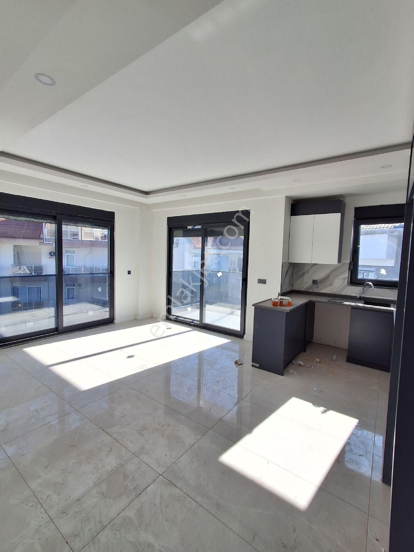 3+1 Havuzlu Asansörlü