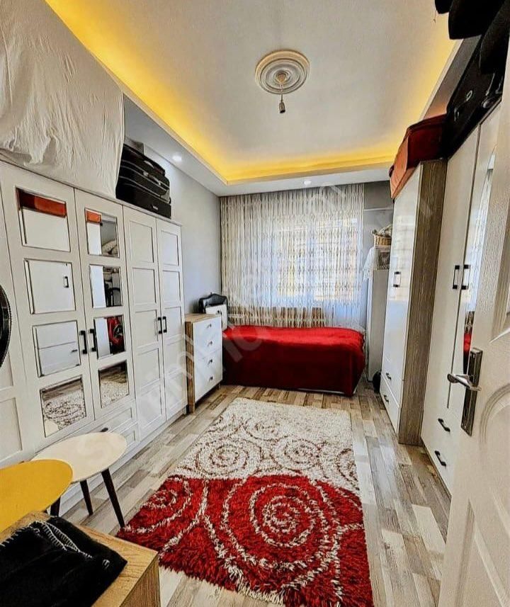 75.yıl Cadde Üzeri 2+1 Katta Full Tadilatlı - Görsel 2