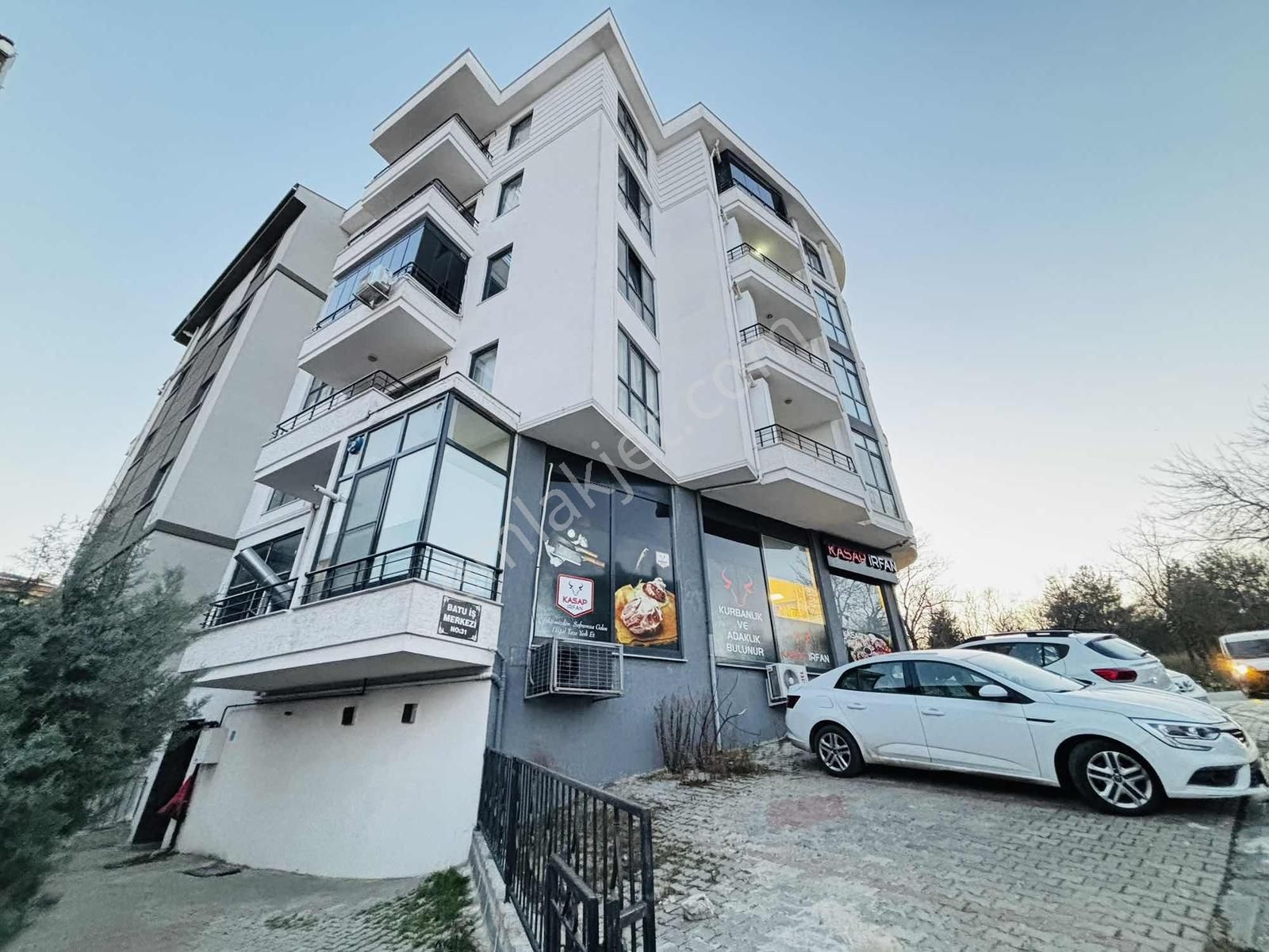 Ofis Veya Yaşam İçin İdeal: Cadde Üzeri | Ortacami, Süleymanpaşa - Görsel 3