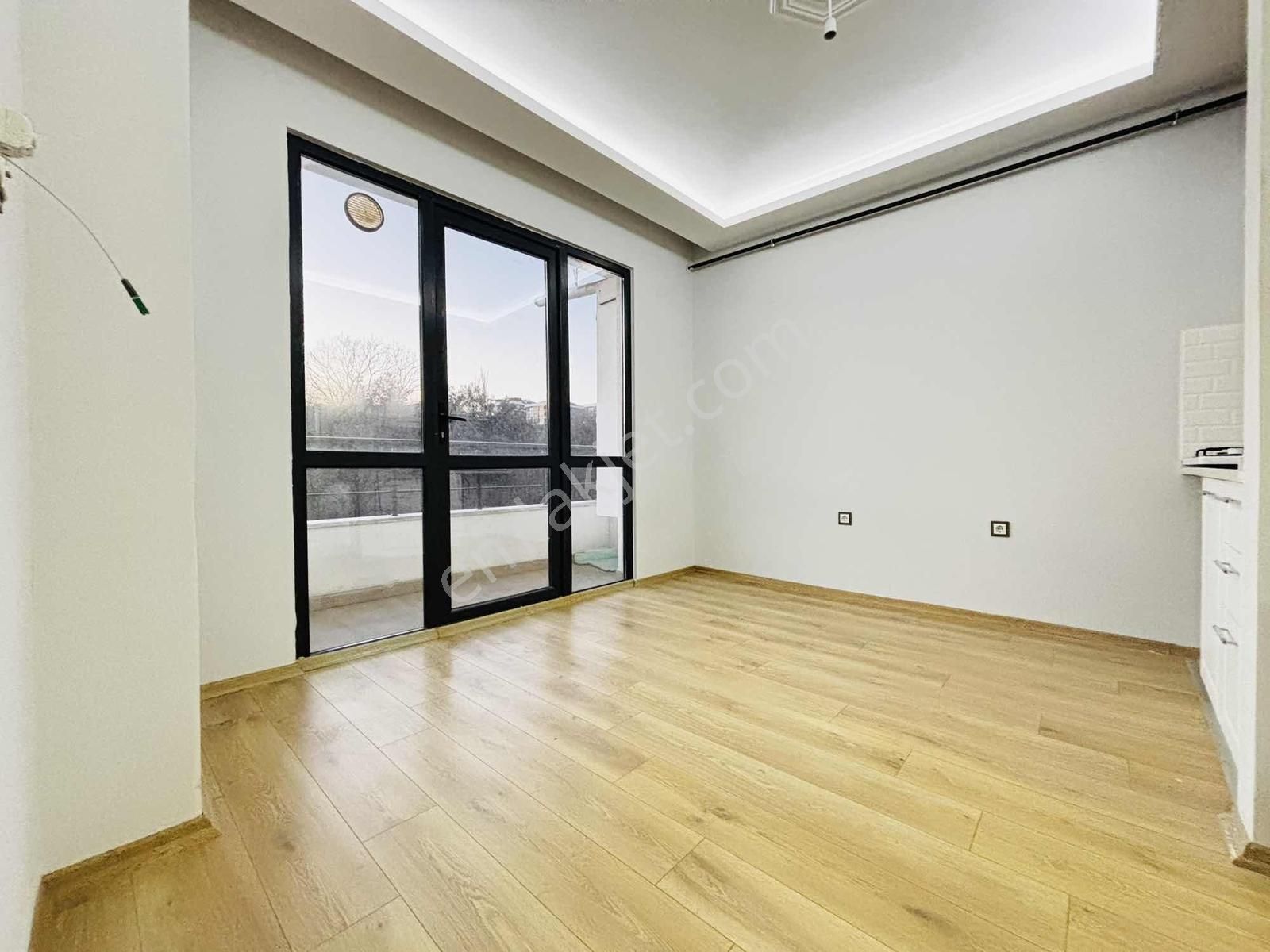 Ofis Veya Yaşam İçin İdeal: Cadde Üzeri | Ortacami, Süleymanpaşa - Görsel 20