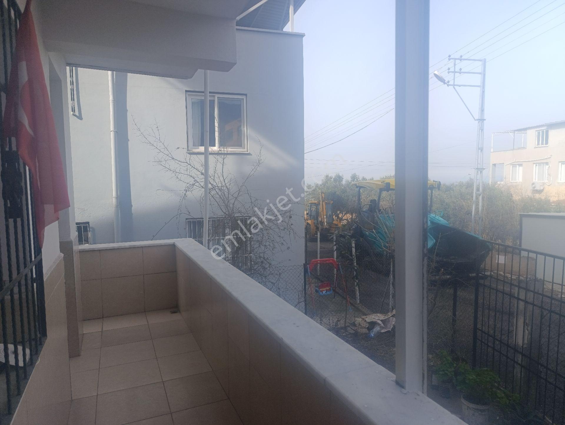 Çınarlıda Kiralık Ev 3. Kat - Görsel 6