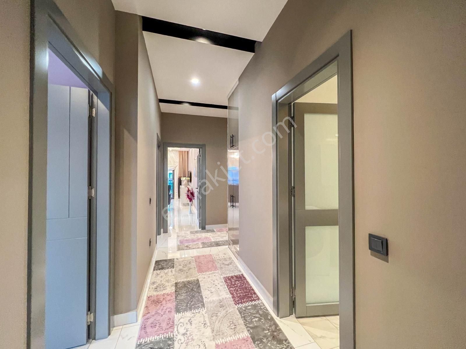 Alanya Oba’da Prestijli Konumda, Lüks 3+1 Daire - Görsel 21