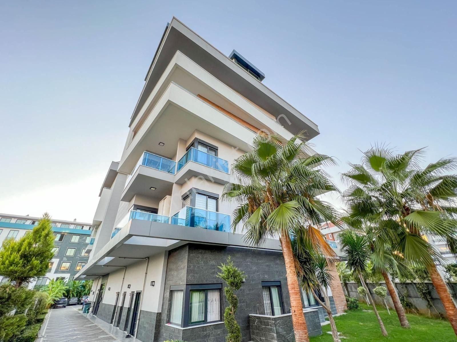 Alanya Oba’da Prestijli Konumda, Lüks 3+1 Daire - Görsel 29