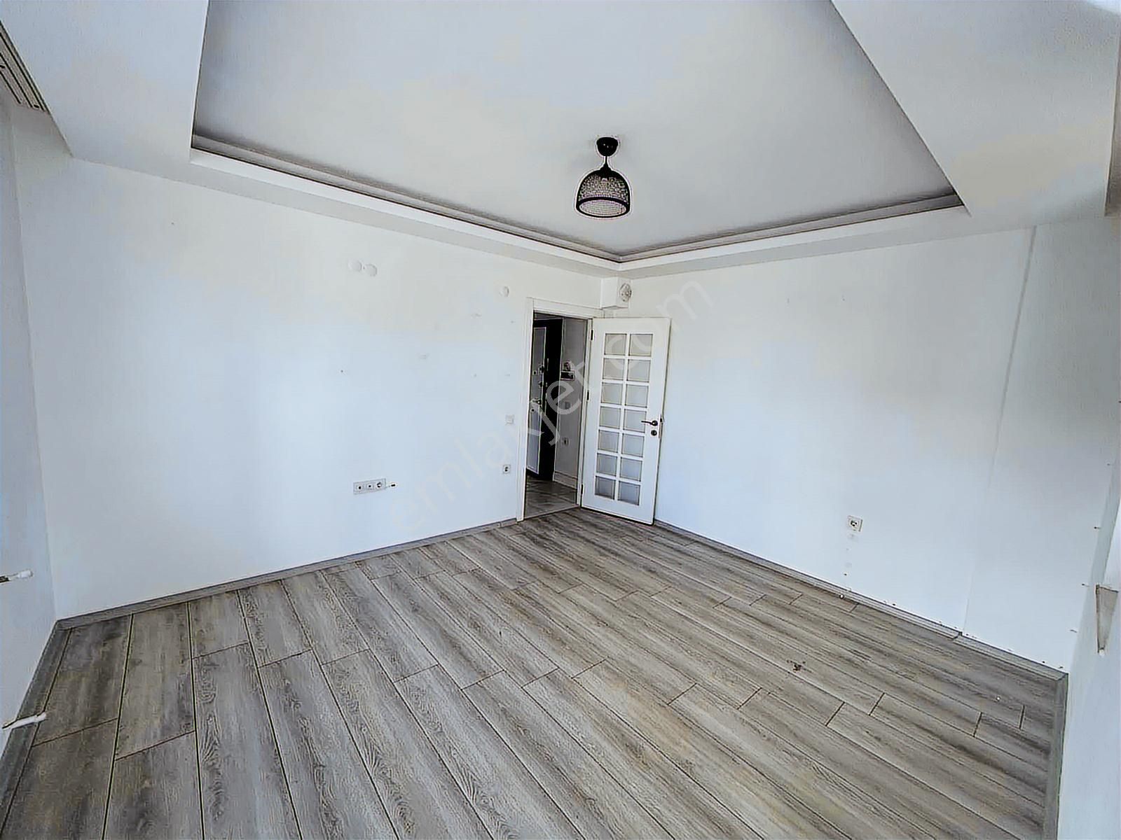 Çamlıbelde Tramvay Dibi Y.giriş Ayrı Mutfak Daire Çok Güzel - Görsel 17