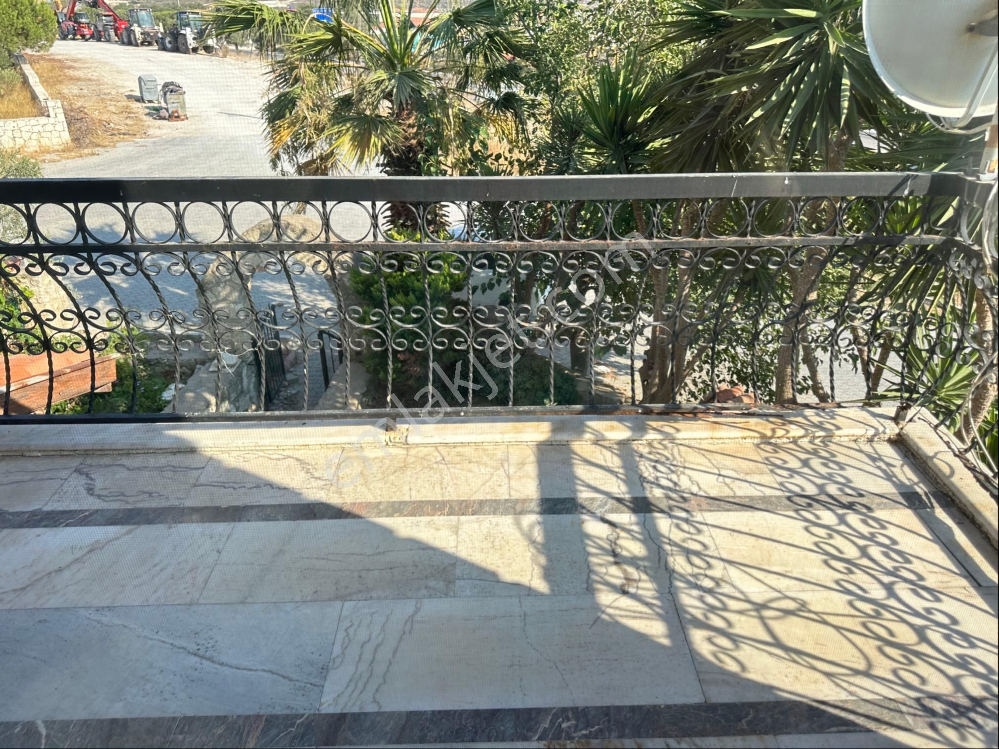 Çeşme Alaçatı Da Satılık Tripleks Yazlık Villa - Görsel 9