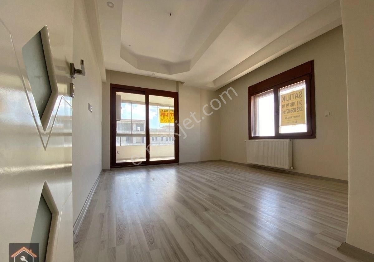 Günay Emlak'tan Torbalı İzmir Aydın Caddesi Üzerinde Kiralık Doğalgazlı Lüks Daire - Görsel 8