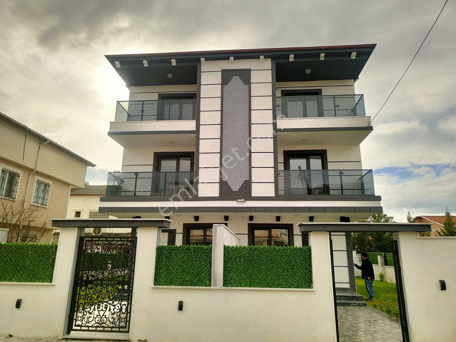 Kartallar'dan Merkezde Geniş Ve Ferah Odalı 4+1 Bahçeli Yazlık. - Görsel 10