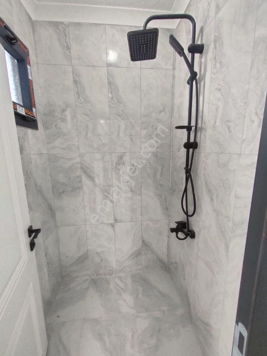 Kartallar'dan Merkezde Geniş Ve Ferah Odalı 4+1 Bahçeli Yazlık. - Görsel 5