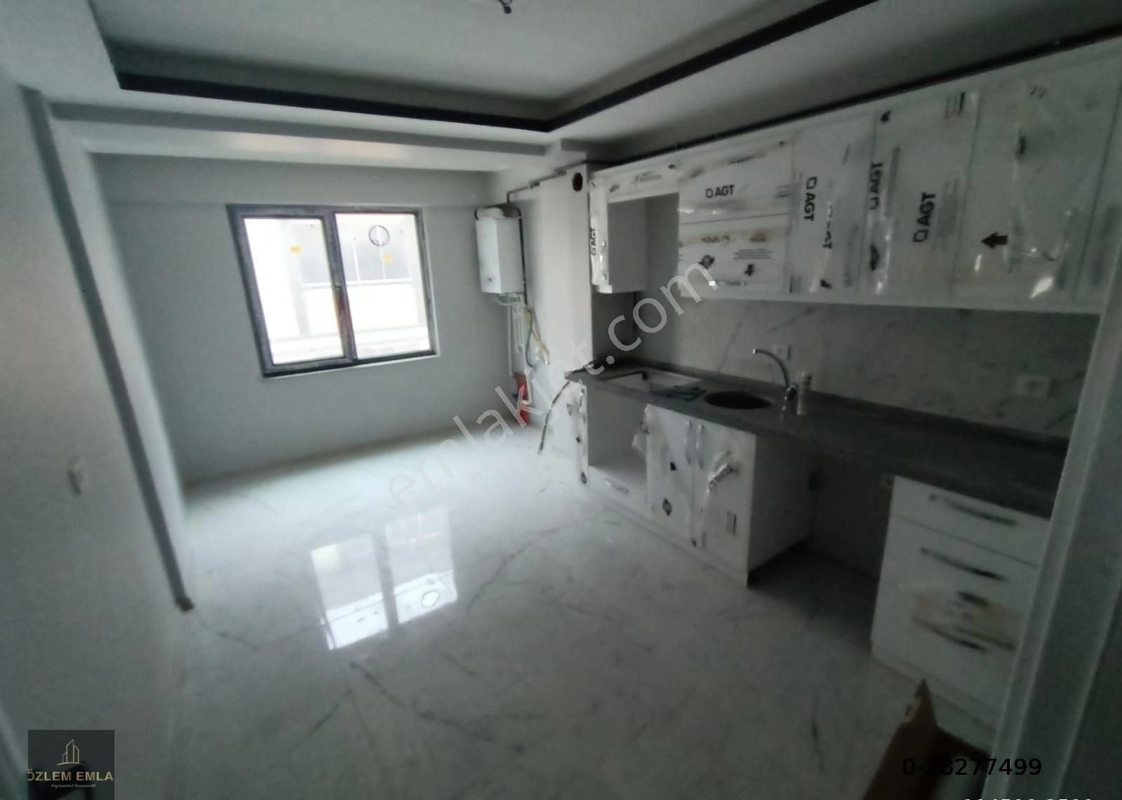 Özlem Den 600 Evler Mahallesinde 2+0 Kiralık Lüx Daire - Görsel 6