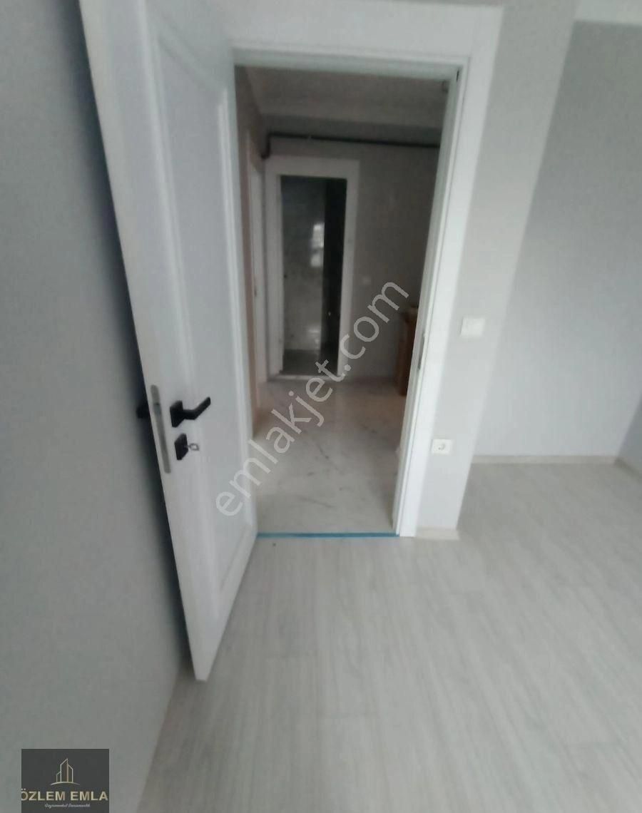 Özlem Den 600 Evler Mahallesinde 2+0 Kiralık Lüx Daire - Görsel 8