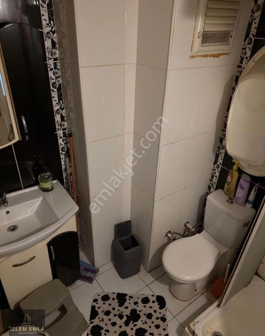 Bandırma 17 Eylülmahallesinde Özlem Gayrimenkulden 2+1 Satılık Daire - Görsel 2