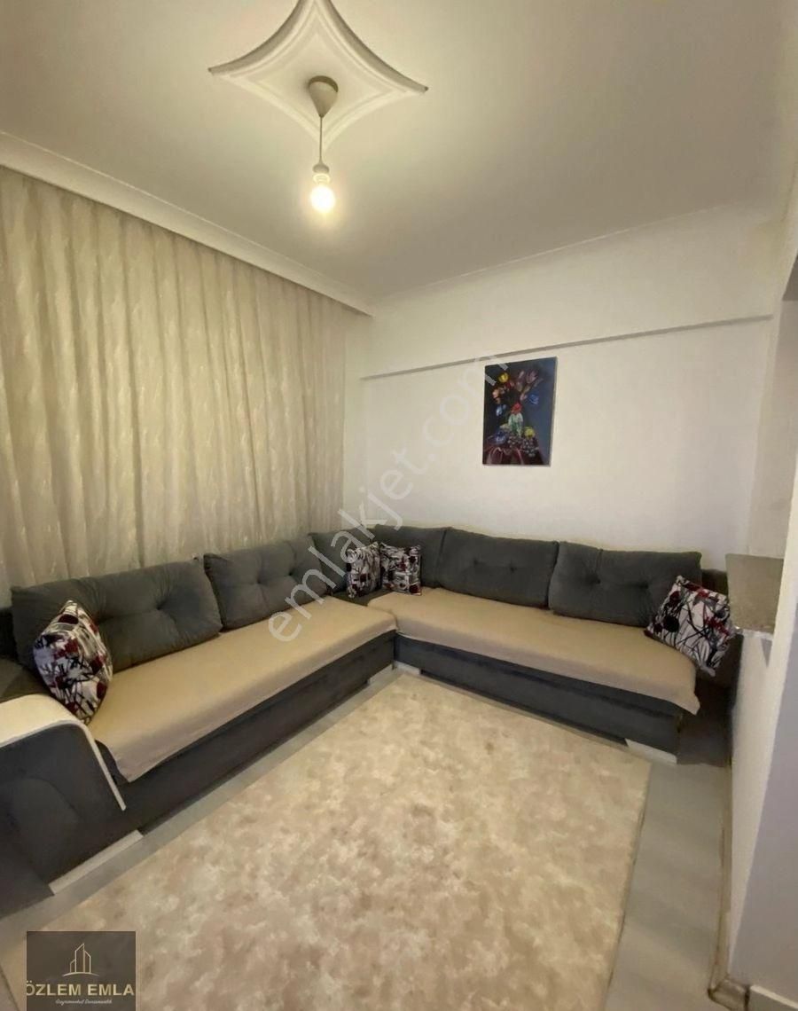 Bandırma Özlem Gayrimenkulden Paşabayır Mahallesinde 2+1 Eşyalı Kiralık Daire