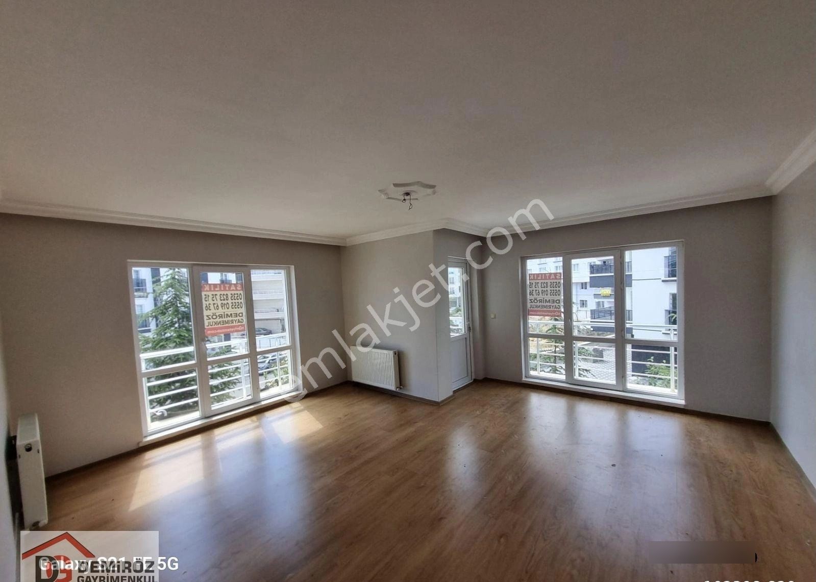 Cadde Üzerinde Konum Harikası Geniş 2+1 Katta Daire 📍 - Görsel 26