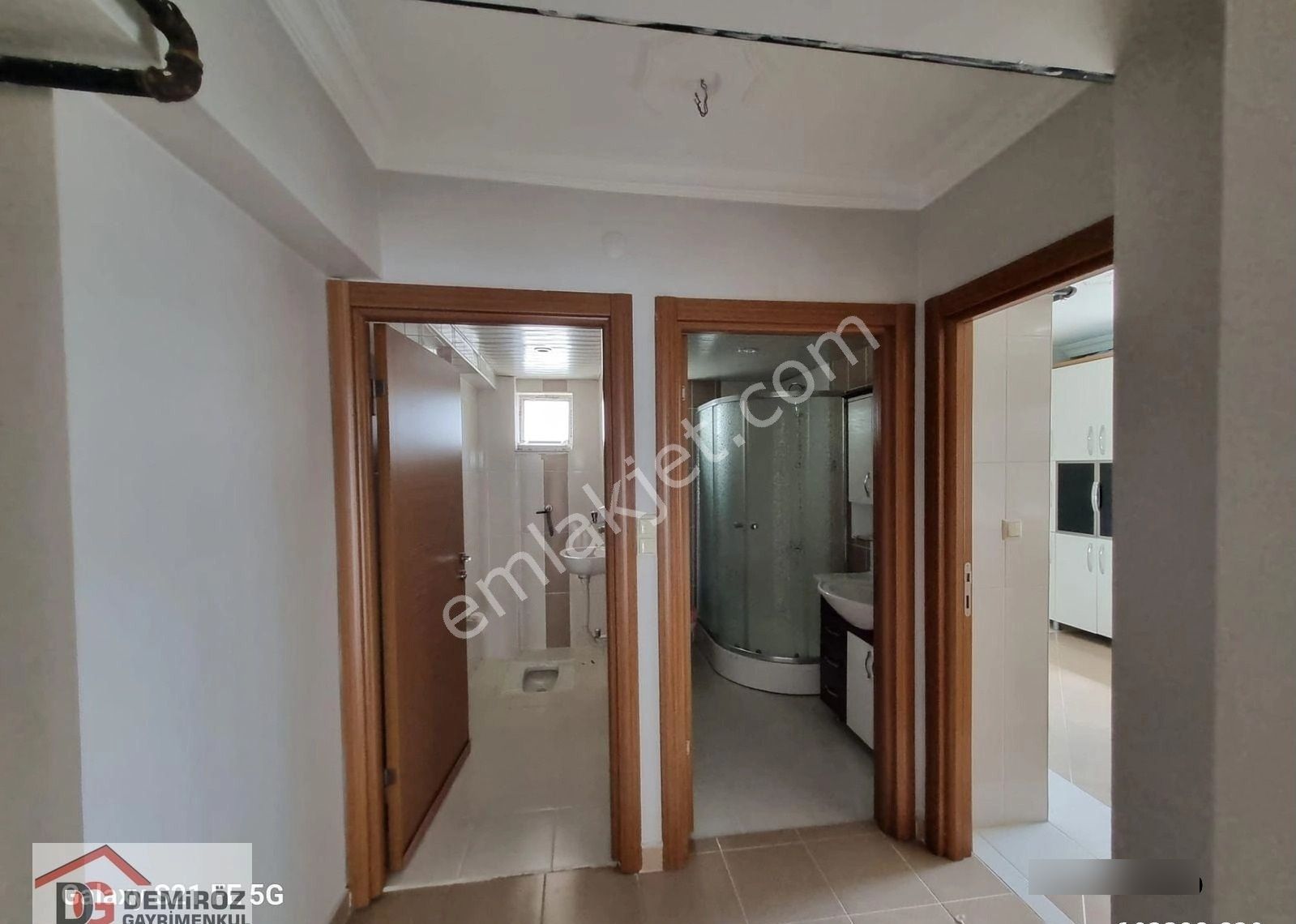 Cadde Üzerinde Konum Harikası Geniş 2+1 Katta Daire 📍 - Görsel 29