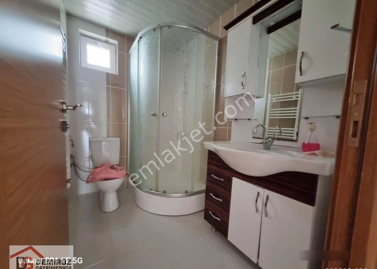 Cadde Üzerinde Konum Harikası Geniş 2+1 Katta Daire 📍 - Görsel 6