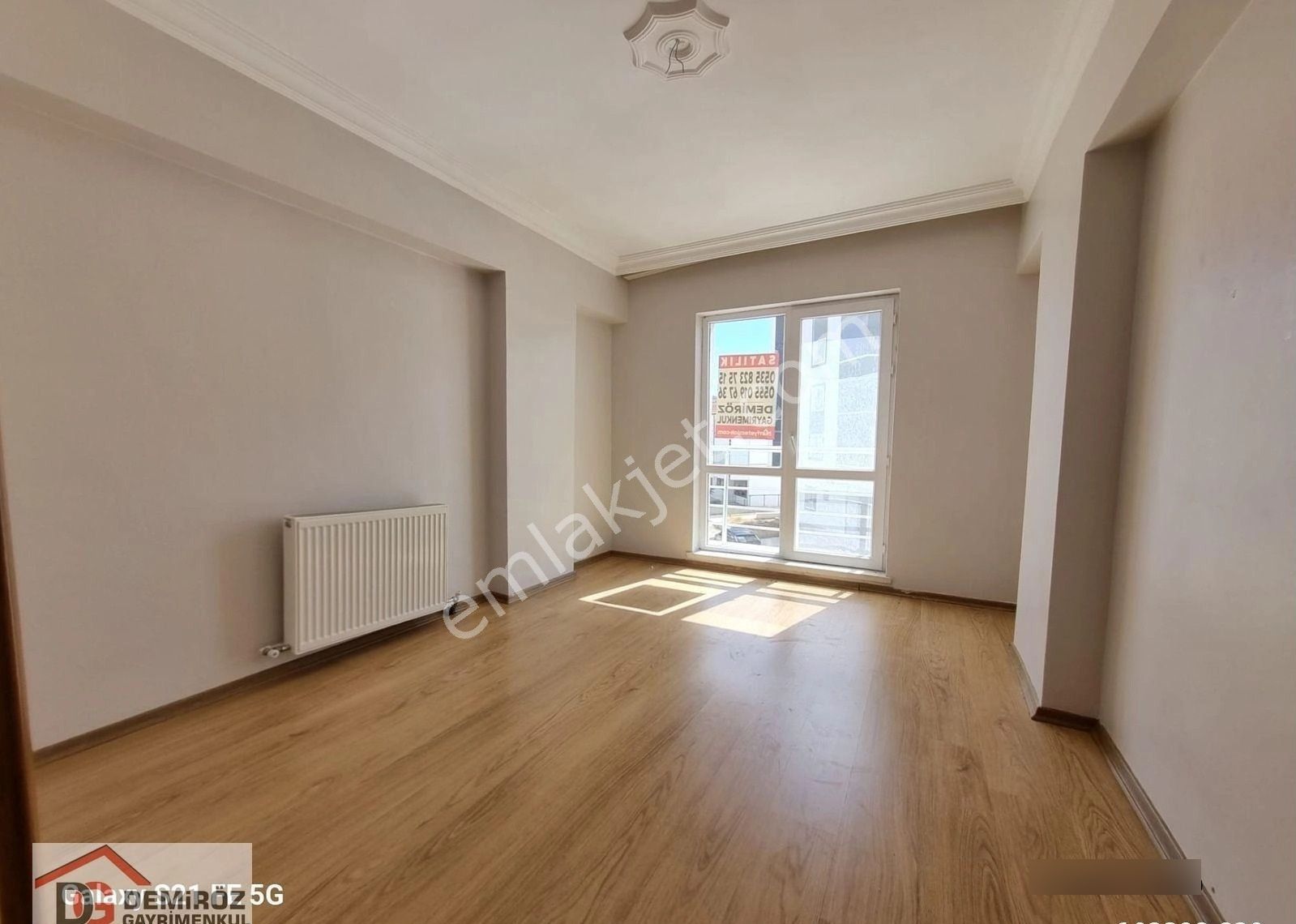 Cadde Üzerinde Konum Harikası Geniş 2+1 Katta Daire 📍 - Görsel 17