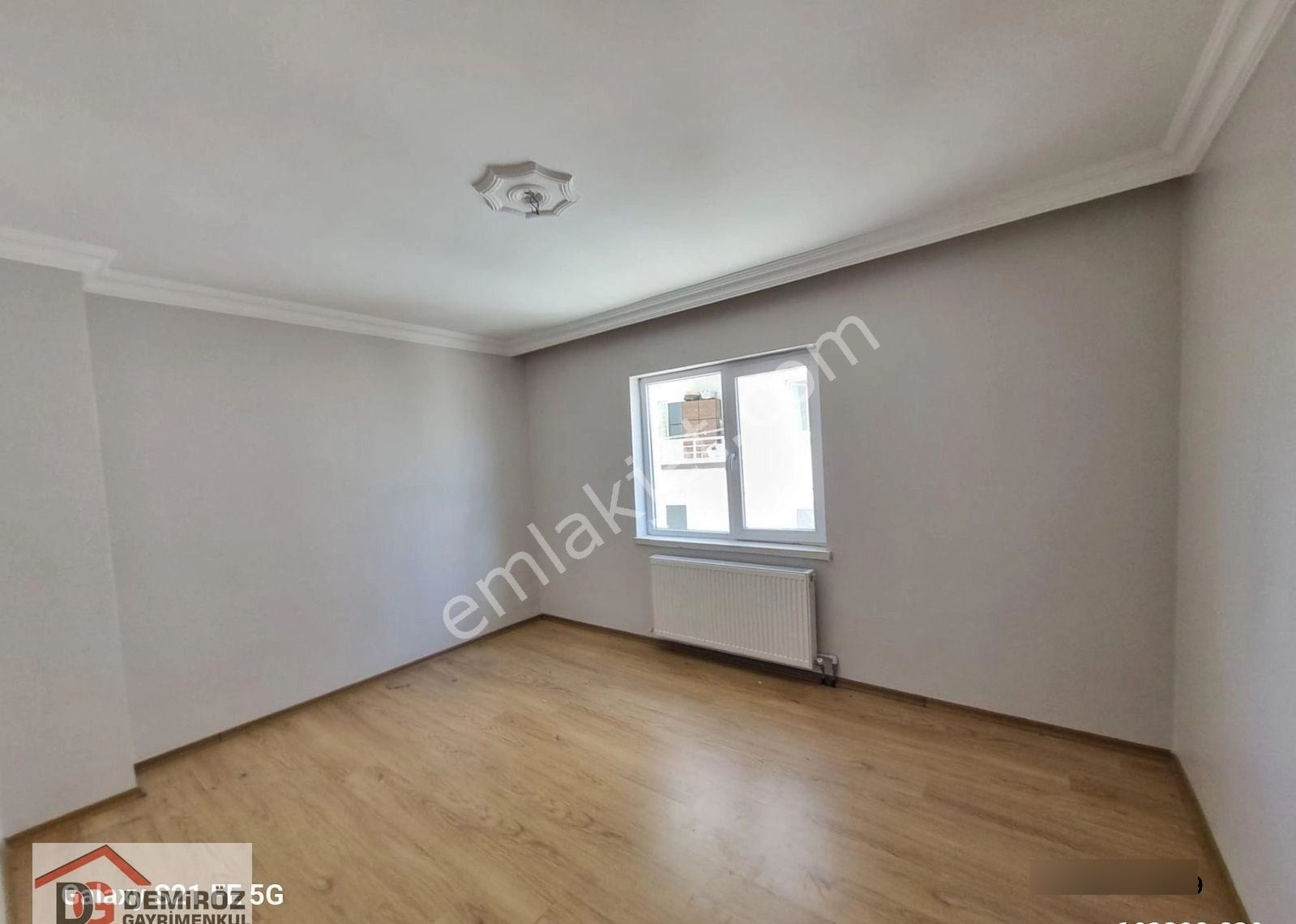 Cadde Üzerinde Konum Harikası Geniş 2+1 Katta Daire 📍 - Görsel 20