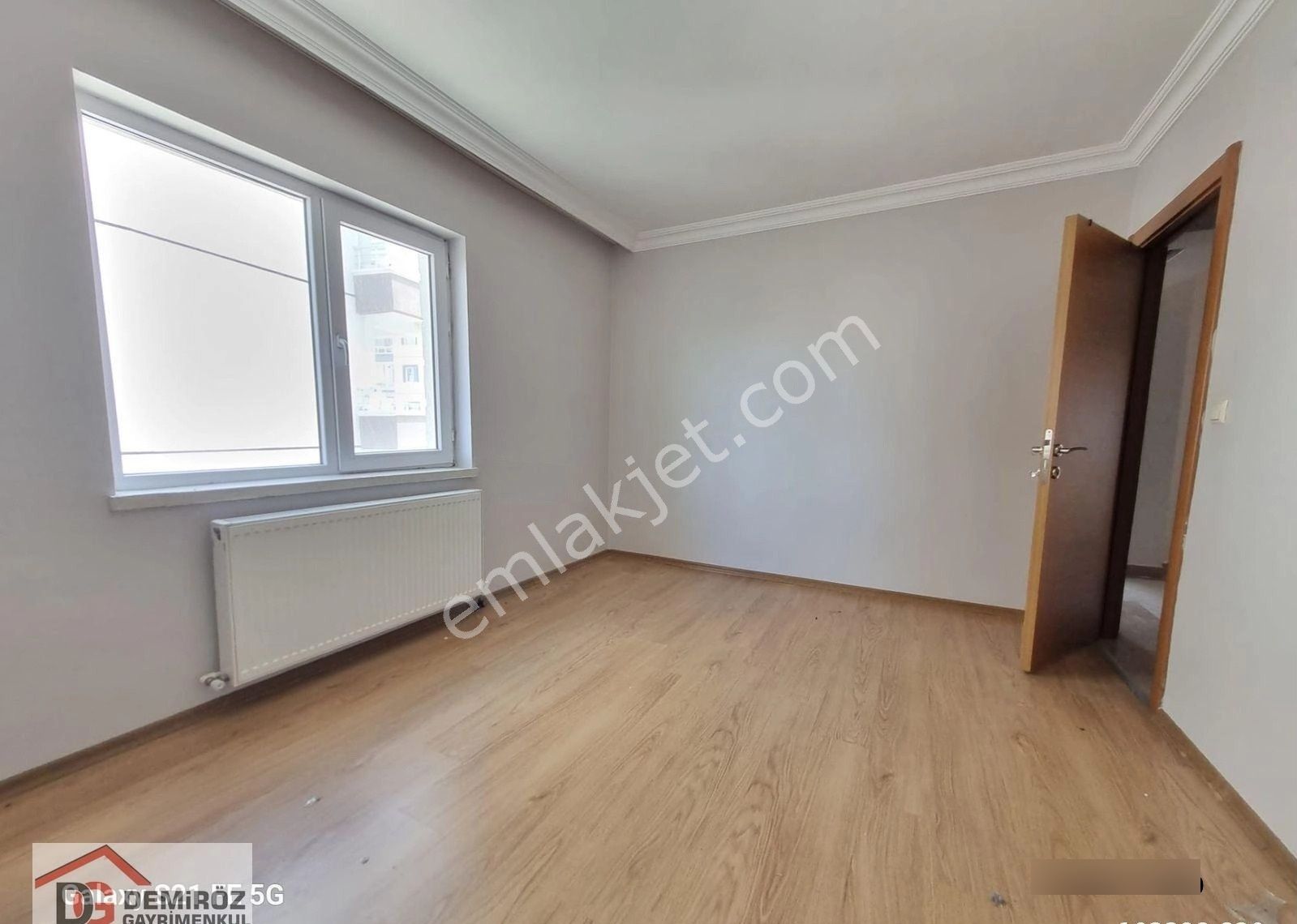 Cadde Üzerinde Konum Harikası Geniş 2+1 Katta Daire 📍 - Görsel 13