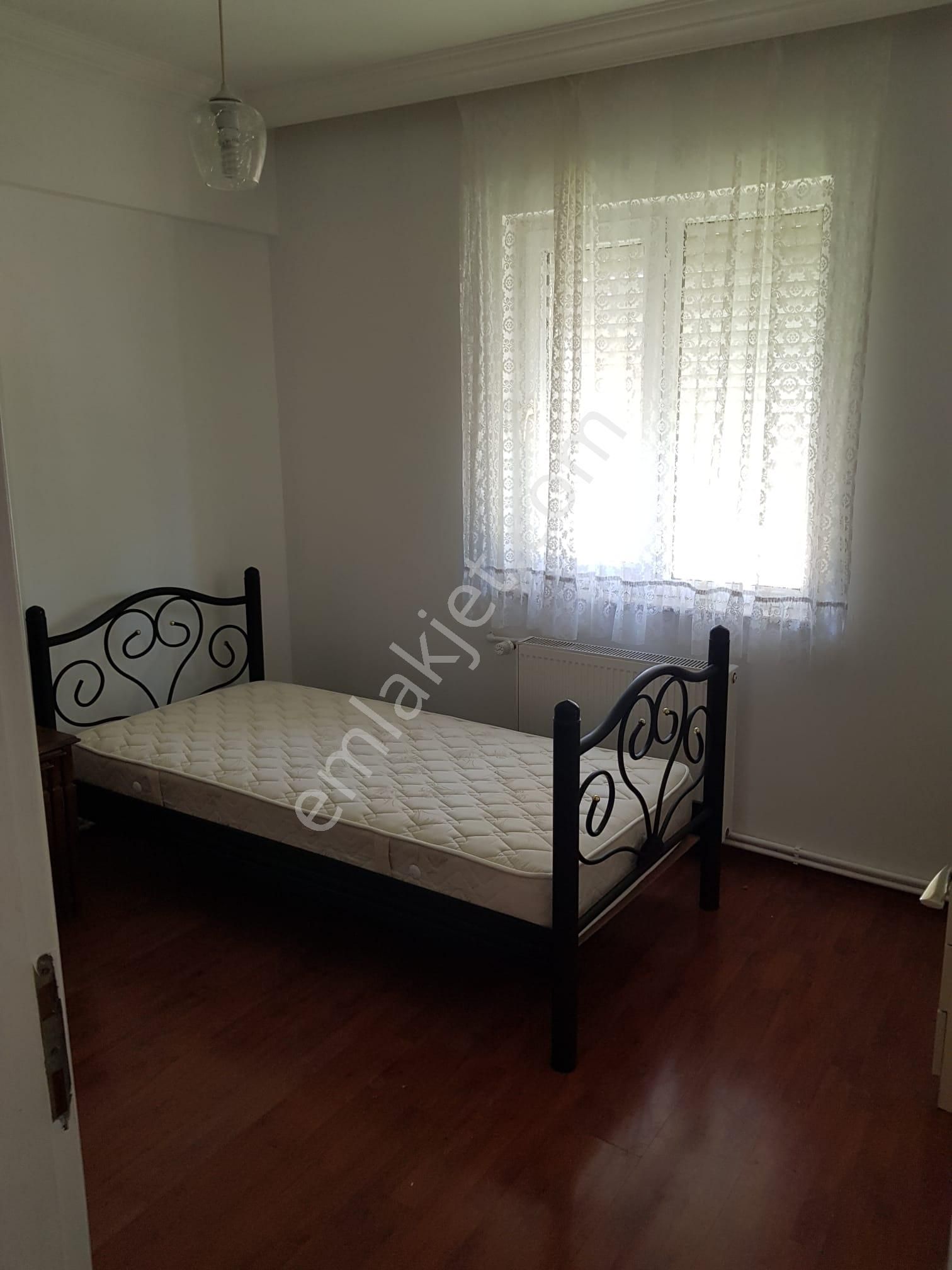 Çağlayan,da 2 +1 Kombili Klimalı Ara Kat Kullanışlı Daire - Görsel 5