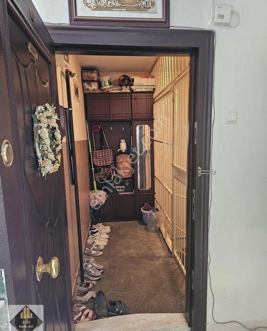 Güzelyalı'nın Nezih Sokağında 205m2 Satılık Bakımlı Daire - Görsel 32