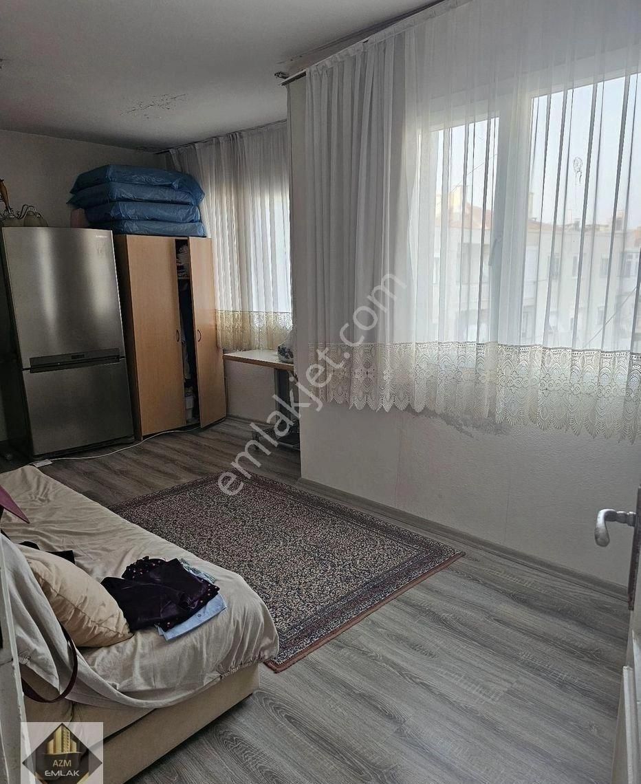 Güzelyalı'nın Nezih Sokağında 205m2 Satılık Bakımlı Daire - Görsel 8