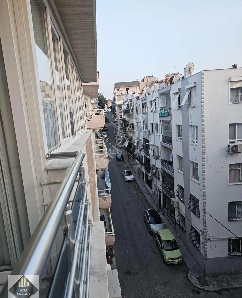 Güzelyalı'nın Nezih Sokağında 205m2 Satılık Bakımlı Daire - Görsel 13