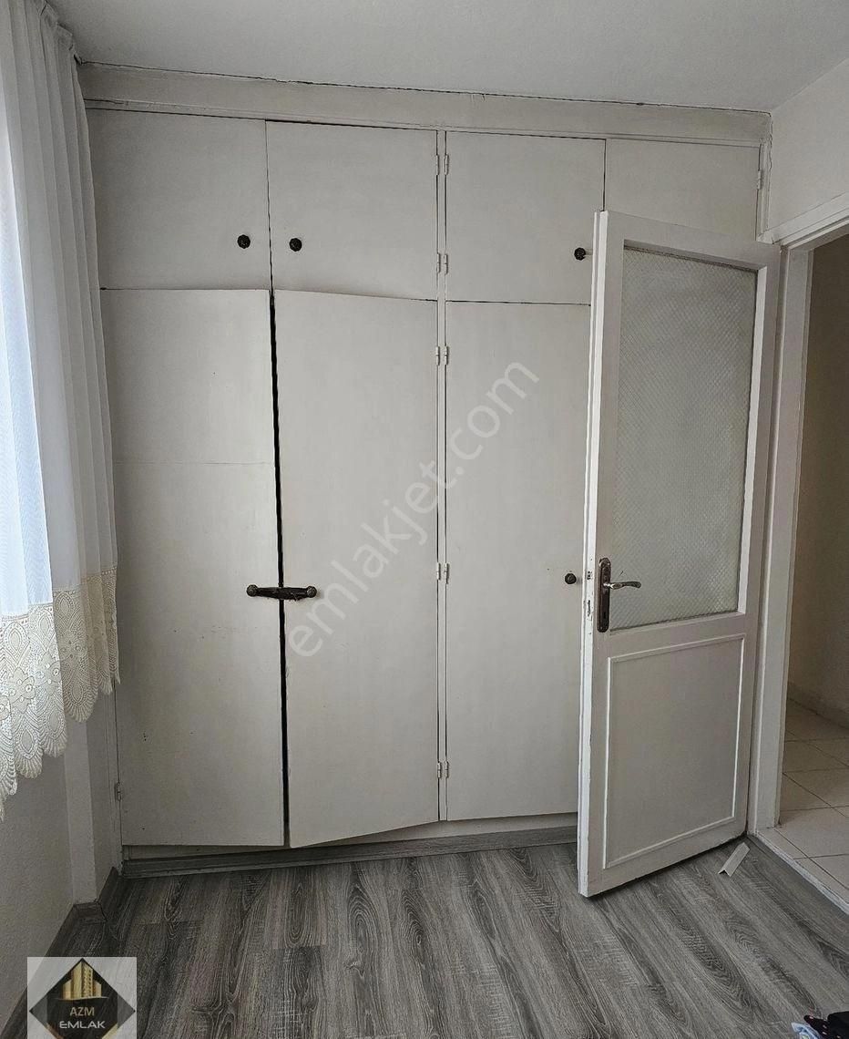 Güzelyalı'nın Nezih Sokağında 205m2 Satılık Bakımlı Daire - Görsel 19