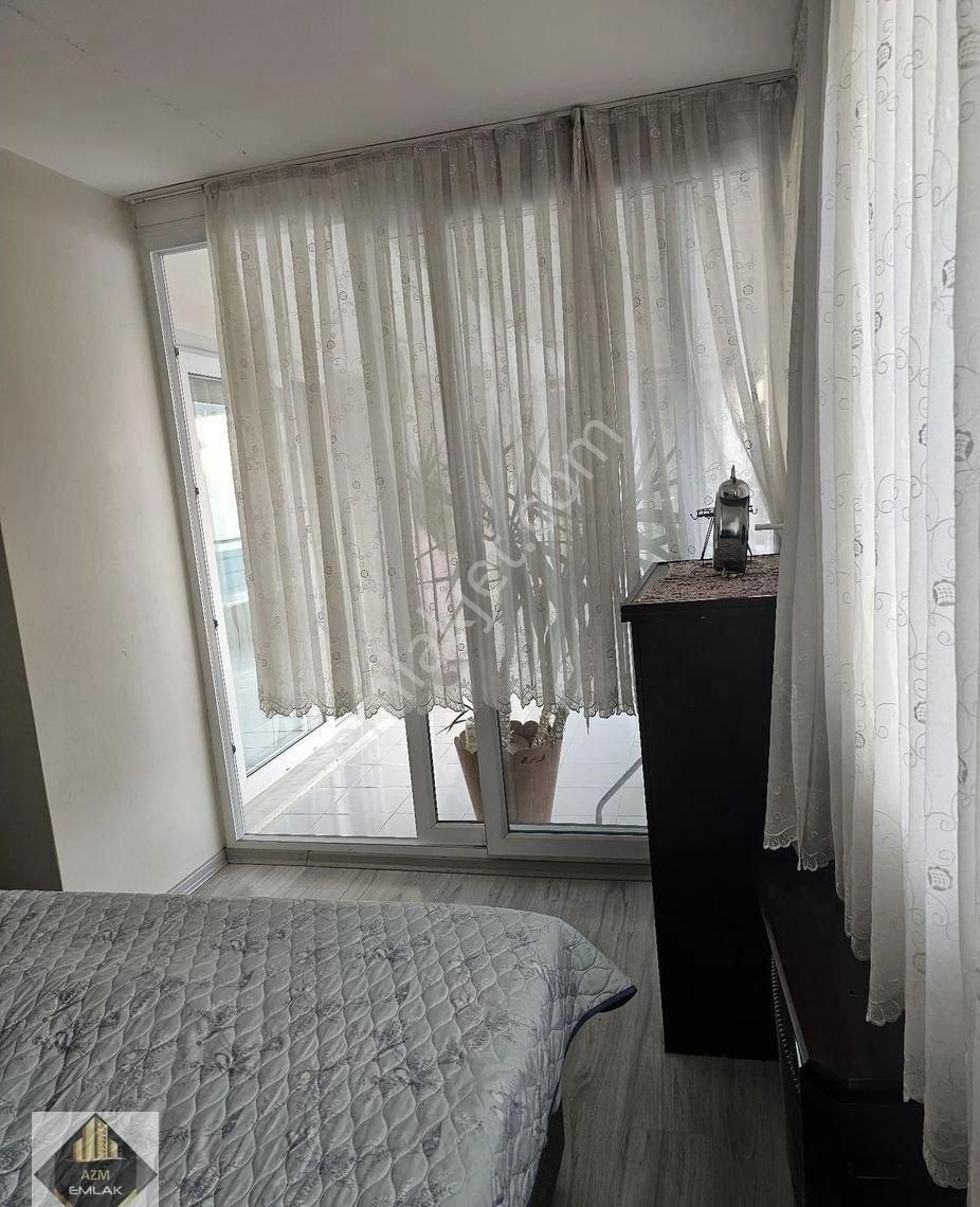 Güzelyalı'nın Nezih Sokağında 205m2 Satılık Bakımlı Daire - Görsel 34
