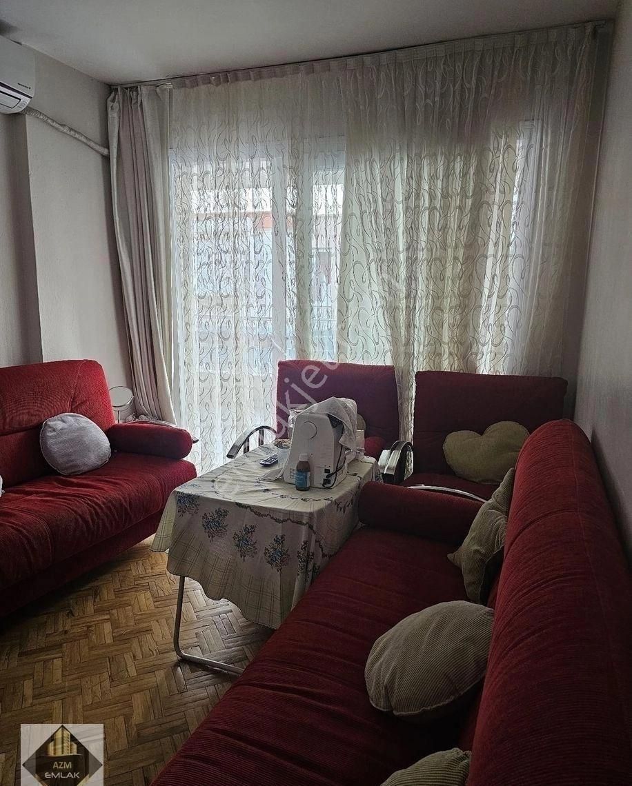 Güzelyalı'nın Nezih Sokağında 205m2 Satılık Bakımlı Daire - Görsel 17
