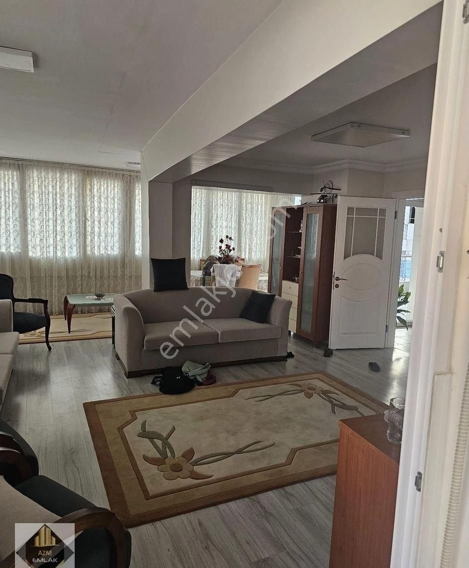 Güzelyalı'nın Nezih Sokağında 205m2 Satılık Bakımlı Daire - Görsel 18