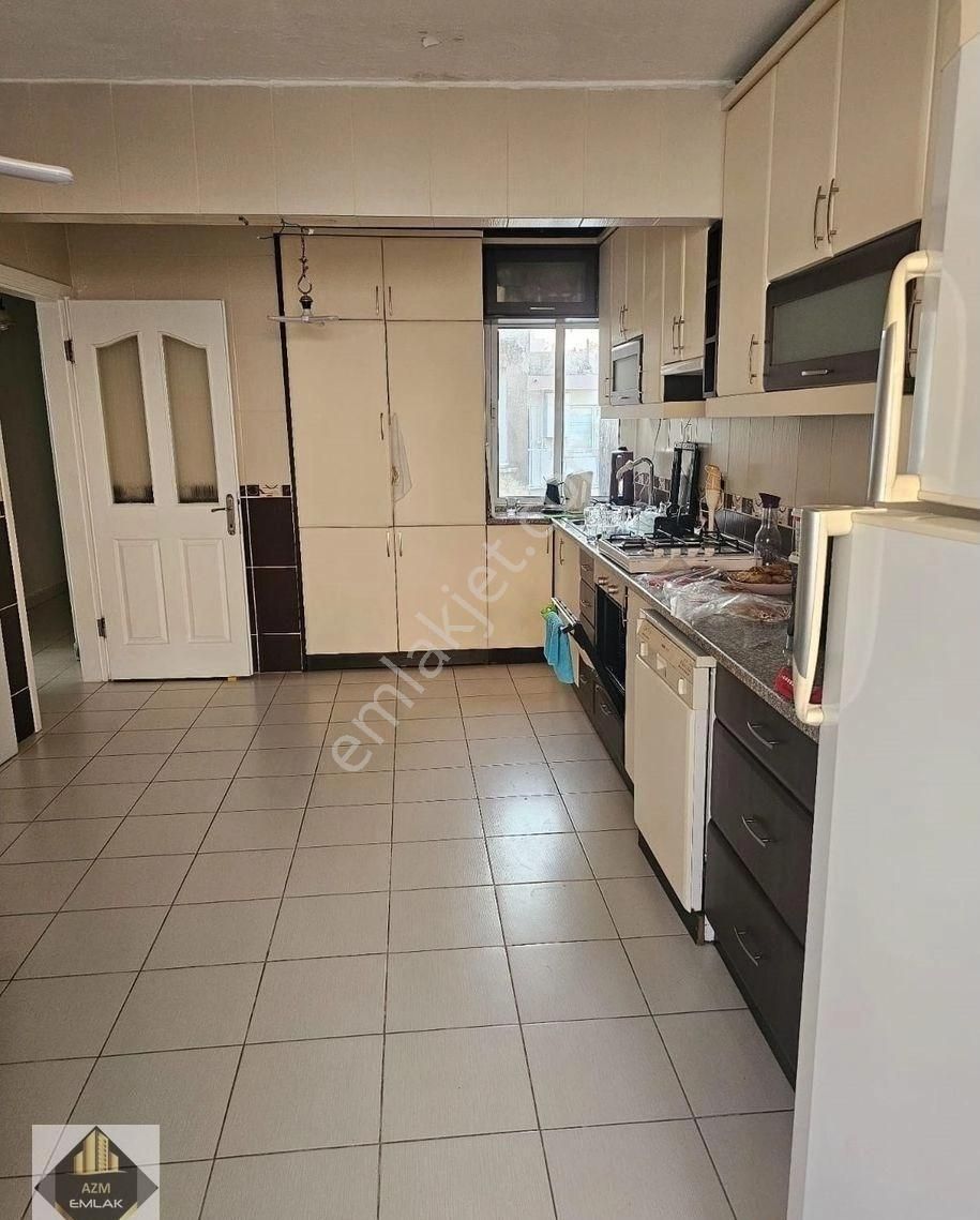 Güzelyalı'nın Nezih Sokağında 205m2 Satılık Bakımlı Daire - Görsel 10