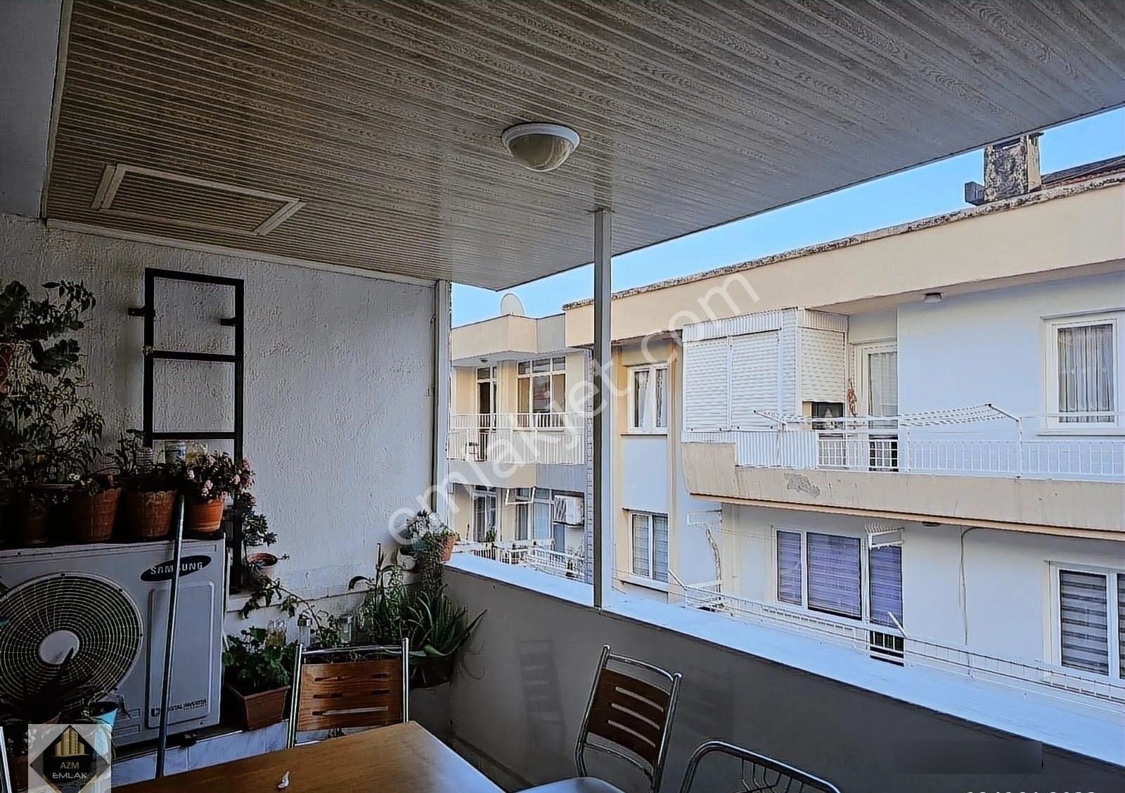 Güzelyalı'nın Nezih Sokağında 205m2 Satılık Bakımlı Daire - Görsel 28