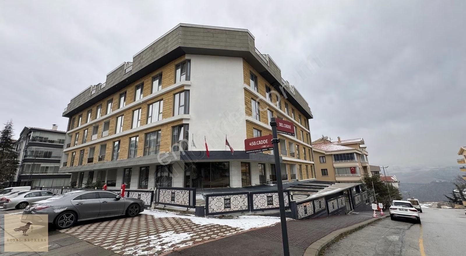 Satılık, Birlik Mah. 450. Cad. Genç Bina, Boş, 1+1 - Görsel 12