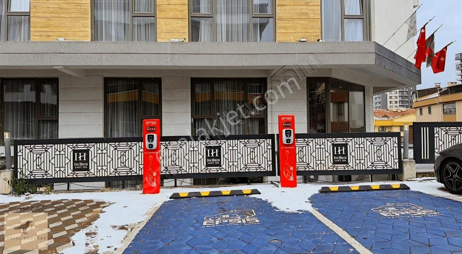 Satılık, Birlik Mah. 450. Cad. Genç Bina, Boş, 1+1 - Görsel 9