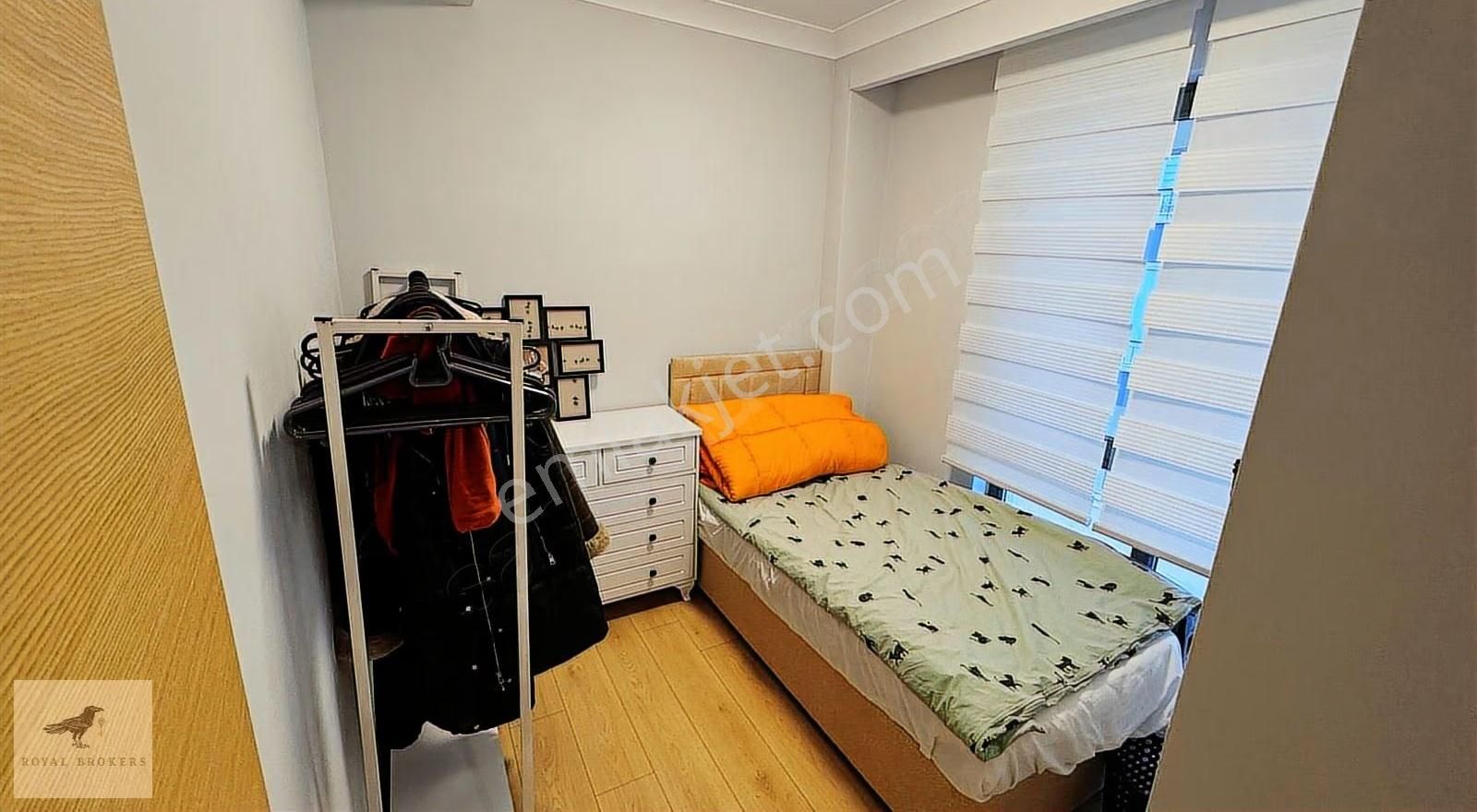 Satılık, Birlik Mah. 450. Cad. Genç Bina, Boş, 1+1 - Görsel 15