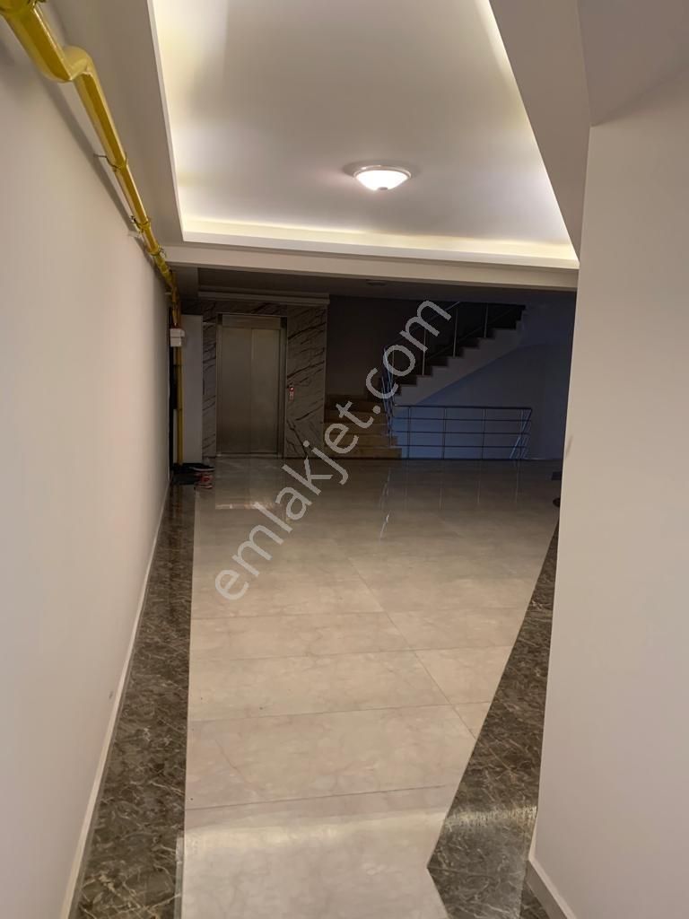 Beşevler Mevkii'nde Ve Şahin Cd. Üzerinde Kiralık 2+0 Lüks Daire - Görsel 14