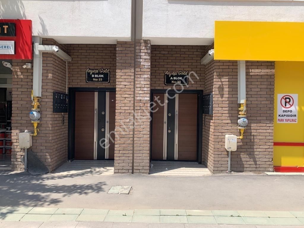 Beşevler Mevkii'nde Ve Şahin Cd. Üzerinde Kiralık 2+0 Lüks Daire - Görsel 4