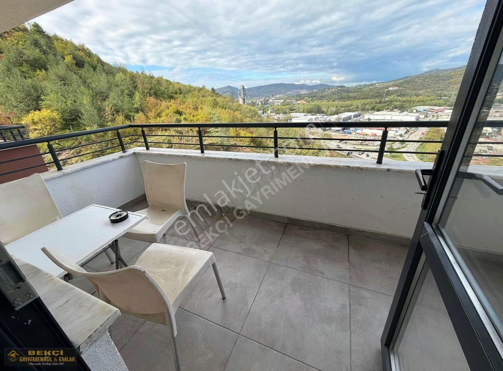 Gölbucağında 3+1 Müstakil Garajlı Ebeveyn Banyolu 2 Yaşında - Görsel 28