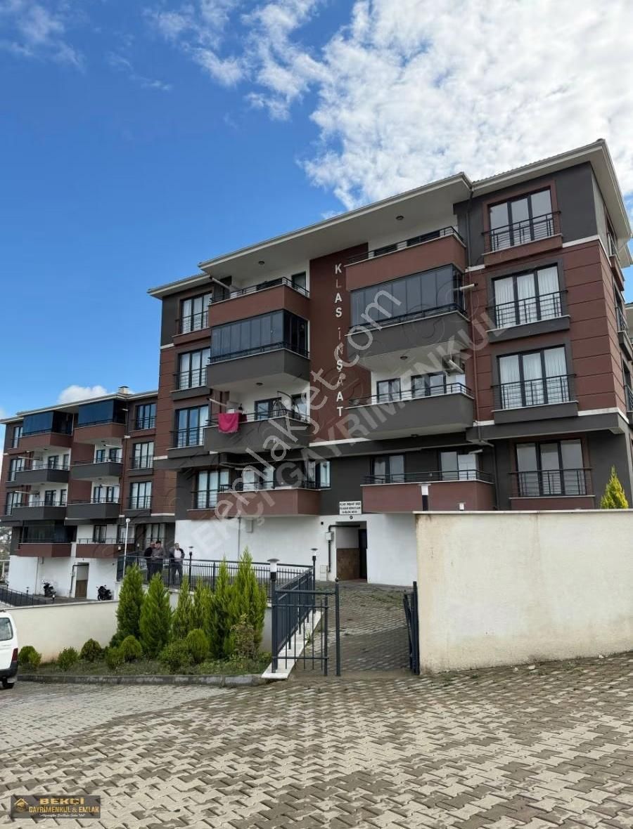 Gölbucağında 3+1 Müstakil Garajlı Ebeveyn Banyolu 2 Yaşında - Görsel 4