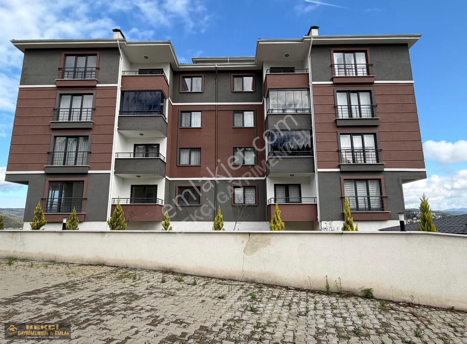 Gölbucağında 3+1 Müstakil Garajlı Ebeveyn Banyolu 2 Yaşında - Görsel 9