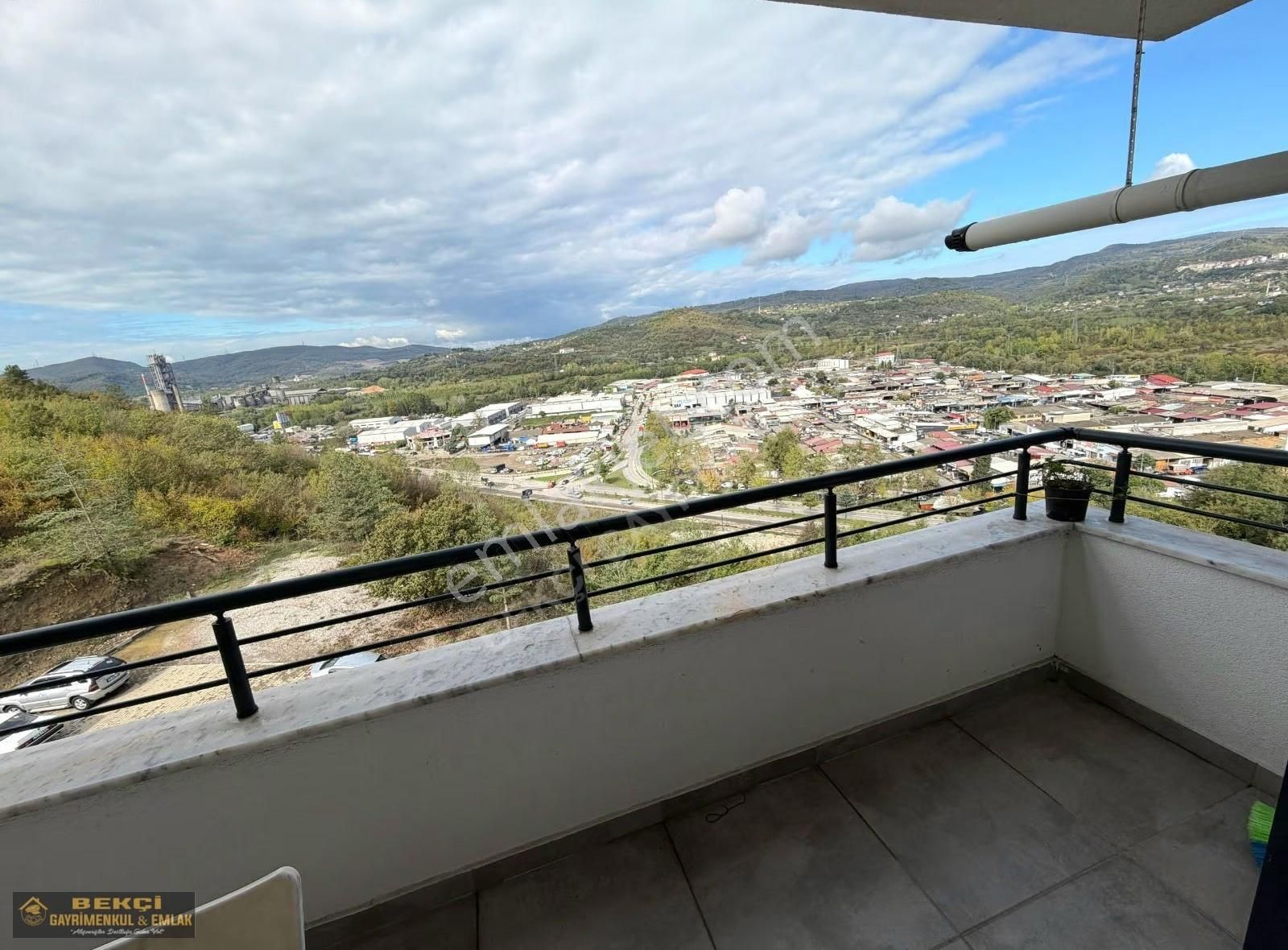 Gölbucağında 3+1 Müstakil Garajlı Ebeveyn Banyolu 2 Yaşında - Görsel 26